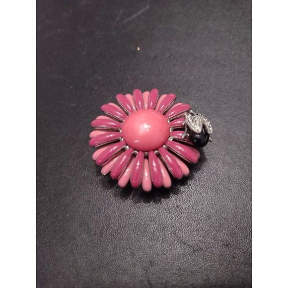 *Sale* Pink flower with ladybug ring - Picture 5 of 9